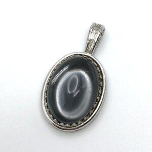 Vintage Mood Pendant Color Changing Heat Activated Oval Silver